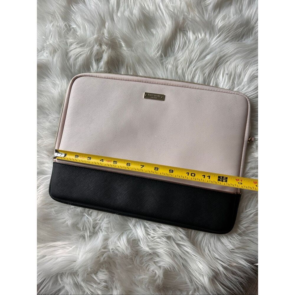 Kate Spade laptop case protector for 13 inch laptop pink and black - Picture 8 of 11